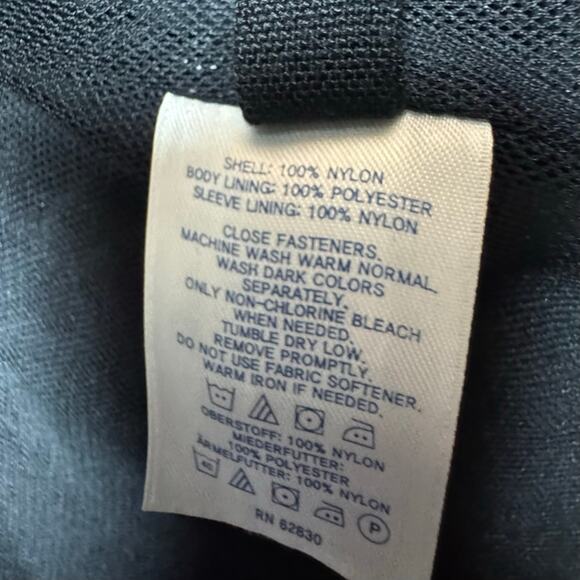 Lands'End Black Zip/Button Down Lightweight Jacket Women’s Size Small (6-8) - Picture 10 of 10